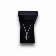 Delikatny naszyjnik stal szlachetna krzyżyk 54 cm