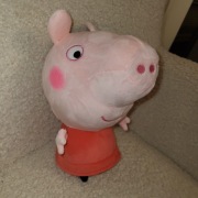 Maskotka Świnka Peppa Pig 35 cm Sambro