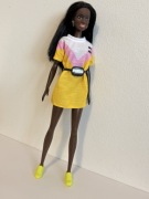 Lalka Barbie kolekcjonerska wysoka ciemnoskóra ubranko Puma