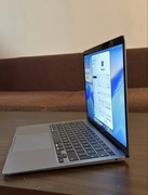 Apple MacBook AIR M1