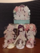 Czytać Opis Anime Manga Brelok Stojak Akrylowy Henreader Loli