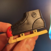 Zapalniczka  Łyżwy 