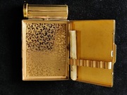 Etui STRATTON – szminka, lusterko, puderniczka i papierośnica – lata 50. 