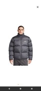 Kurtka Nike w kolorze szarym, nowa. Doskonała jakość i stylowa estetyka