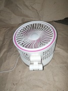 Wentylator z lampką ładowany USB JH-2018