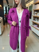 Kardigan damski amarantowy w ozdobne kwiaty