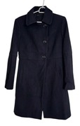 Granatowy płaszcz Benetton - wełna, szyk, ciepło