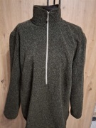 Bluza w ciemnozielonym kolorze 