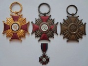 Komplet trzech Krzyży Zasługi PRL + miniatura 