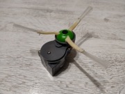 Moduł szczotki bocznej ze szczotką Irobot Roomba i8,i7,i5.i3,e5,j5,j7,j9,e5