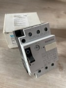 Wyłącznik obwodowy SIEMENS 3VU13 00-0MJ00