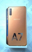 Samsung Galaxy A7 2018 SM-A750F, 4/64 GB złoty + Gratisy etui karta pamięci