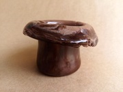 Szklana ozdoba. Szkło artystyczne, dekoracyjne. Brązowe. 8cm Wazonik