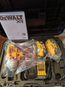 Klucz udarowy Dewalt DCF900P2T-QW 2x5.0Ah+ład+walizka Tstak II 