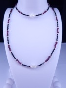 Komplet biżuterii „Blackpink” naszyjnik + bransoletka, granat, perła