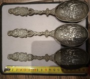  Cynowa łyżka przedstawiająca scenę z obrazu (Mistrz dentystyczny