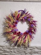 Wianek dekoracyjny z suszonych zbóż