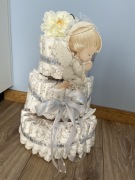 Tort z pampersów prezent chrzest roczek baby shower 