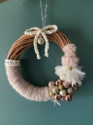 Wianek świąteczny bozonarodzeniowy wieniec wiklina