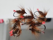 Sztuczne muchy, mokre Red Tag