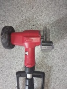 AKUMULATOROWA SZCZOTKA  DO FUG KOSTKI solo.