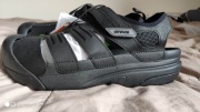 Crocs Yukon fisherman czarne sandały kryte palce rozm M10 jak 43 44 