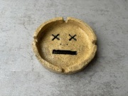 Popielniczka ręcznie roniona