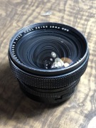 Obiektyw carl zeiss flektogon 20mm 2.8 rysa