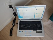 Laptop Samsung 17", Dysk SSD 240GB, Windows 11