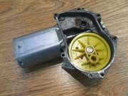 Silniczek wycieraczki tył Citroen C3 II gen.