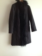 Pabia-Czarny pikowany płaszcz obszyty lamą 38 j.n