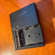 SONY BC-VM10 - ładowarka akumulatorów