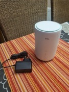 Router TCL model: HH130VM LTE cat13 Home Station