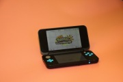 Nintendo NEW 2DS XL PAL EU(Black + Turquoise) | Pokemon Ultra Sun