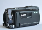 Kamera HD Sony HDR-PJ810E z projektorem 