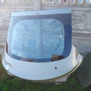 Szyba opel insignia A hatchback 