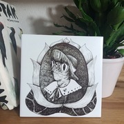 Płytka ceramiczna z grafiką "żabka" - unikatowy pomysł na prezent i ozdobę 