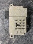 Citroen C4 III Peugeot Traveller 9815470190 wzmacniacz radia