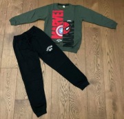 Dres dziecięcy Marvel r: 140, 146 nowy