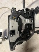 Zamek drzwi  z odciągiem prawy tył BMW 7 G11 G12