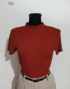 Czerwona prążkowana bluzka z półgolfem marki Fishbone nowa rozmiar 36/38