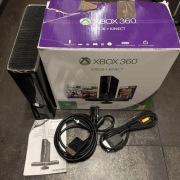 Konsola Xbox 360 Slim | BOX Pudełko | Kable