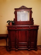 Pomocnik- Bieliźniarka