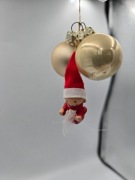 bombki stare prl  mini laleczka i dwie kulki