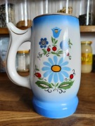 Kufel piwny Lubiana z kaszubskim wzorem. Stan bdb. „Pancerne” pakowanie.  