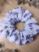 Gumka do włosów typu Scrunchie Standard Niezapominajka 