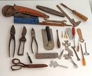 Zestaw 28 starych narzędzi PRL vintage do renowacji nożyce żabka klucze 
