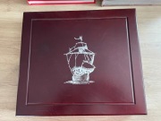 Kaseta  na monety w kapslach quadrum. Statki.