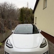 Tesla model 3 RWD