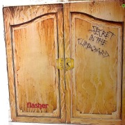 Flasher – Secret In The Cupboard - czerwony winyl Irlandia